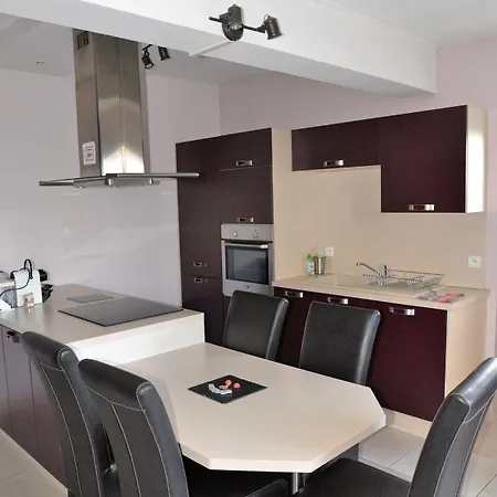 Mon Sur Pompidou Apartment